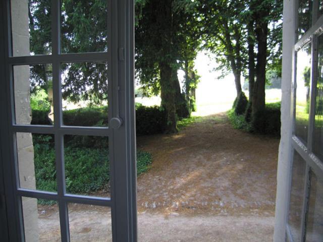 Chambres D'Hotes Le Chateau De La Plante Thuré Εξωτερικό φωτογραφία